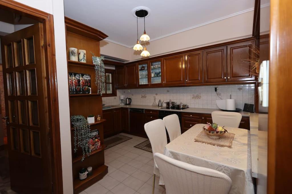 Anyfapartment Kalamata Exterior photo